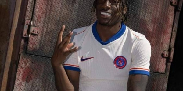 这个靠谱么？阿森纳买新中锋前先买边锋，23岁的他成为塔帅一选