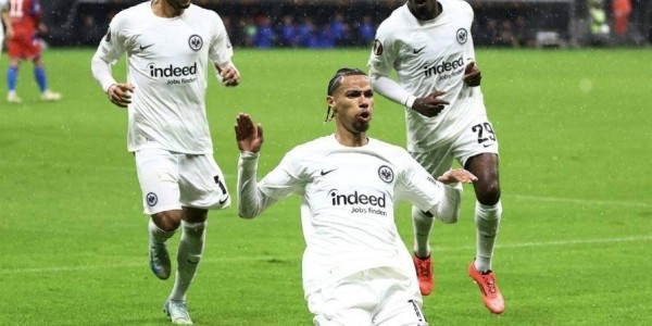 引援眼光毒辣！又一位身价破亿前锋，这家德甲豪强成为“新黑店”