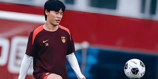 喜讯！国足22岁的主力左后卫冬窗以180万转会费，加盟德甲狼堡队