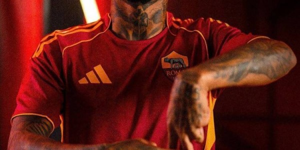 韦斯利：希望在罗马夺欧联杯&amp;amp;晋级欧冠，我能适应四后卫和三后卫