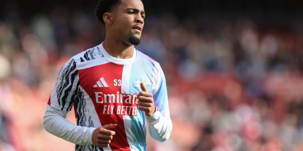 记者：在接下来几天里，阿森纳有信心与恩瓦内里续签一份长期合同