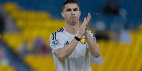 C罗考虑重返欧洲，世俱杯对决梅西或成关键