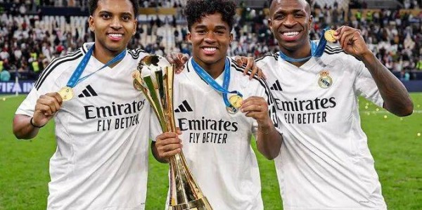 皇马巴西帮面临解散？带头大哥闹离队 二弟三弟沦为替补